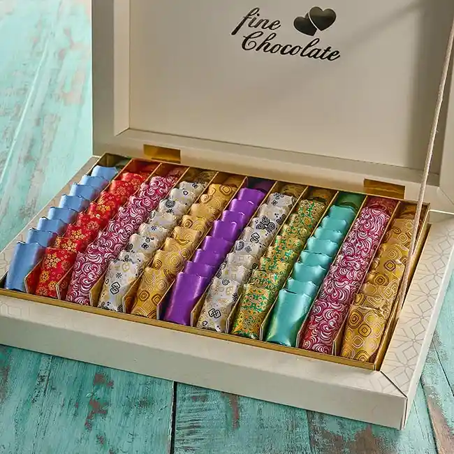 علبة شوكولاتة مكس -88قطعه - حلواني اكسبشن  - مصر 